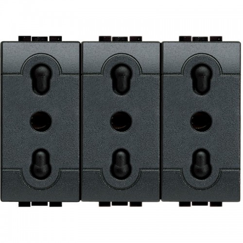 Bticino Wohnleuchte Dreifachsteckdose L4180/3 Bticino Wohnleuchte Dreifachsteckdose L4180/3