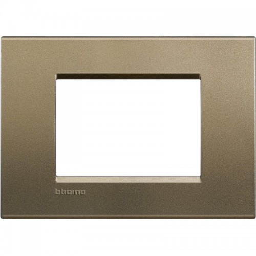 Bticino Livinglight Abdeckrahmen 3 Module square LNA4803SQ Bticino Livinglight Abdeckrahmen 3 Module square LNA4803SQ