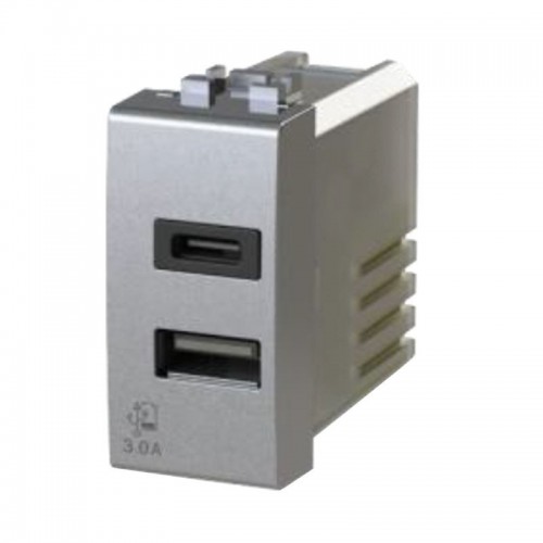 4Box USB-Steckdose 3.0A für Tech Serie Bticino LivingLight 4B.NT.USB.30 4Box USB-Steckdose 3.0A für Tech Serie Bticino LivingLight 4B.NT.USB.30