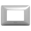 Bticino Matix Abdeckrahmen 3 Module Farbe Silber AM4803MSL Bticino Matix Abdeckrahmen 3 Module Farbe Silber AM4803MSL