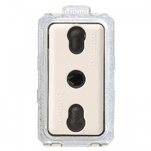 Bticino Magic Zweifachsteckdose 10/16A 5180 Bticino Magic Zweifachsteckdose 10/16A 5180
