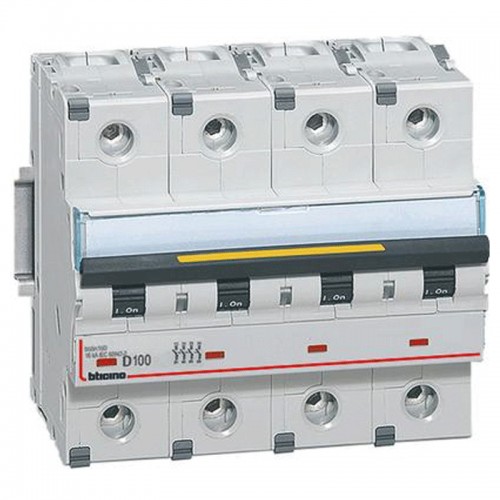 Bticino-leistungsschalter 4-POLIG, D 100A 16kA 6 module FT84D100 Bticino-leistungsschalter 4-POLIG, D 100A 16kA 6 module FT84D100