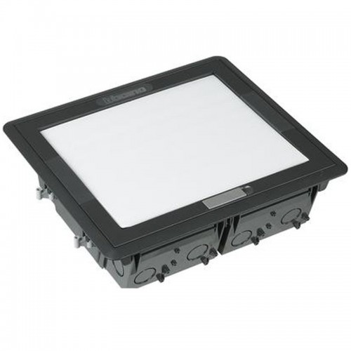 Bticino einziehbarer Revolver 16-20 Module individuell gestaltbares Fach 150703 Bticino einziehbarer Revolver 16-20 Module individuell gestaltbares Fach 150703