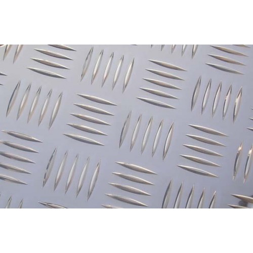 Geriffelte begehbare Platte AL - 2 mm, 1000 x 2000 mm Geriffelte begehbare Platte AL - 2 mm, 1000 x 2000 mm
